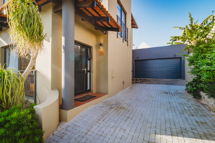 3 Bedroom Property for Sale in Herolds Bay Western Cape
